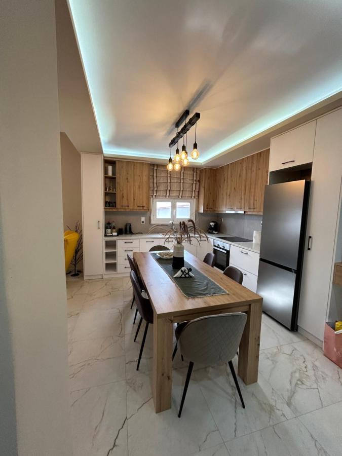 Silver House Asimi Ngoại thất bức ảnh